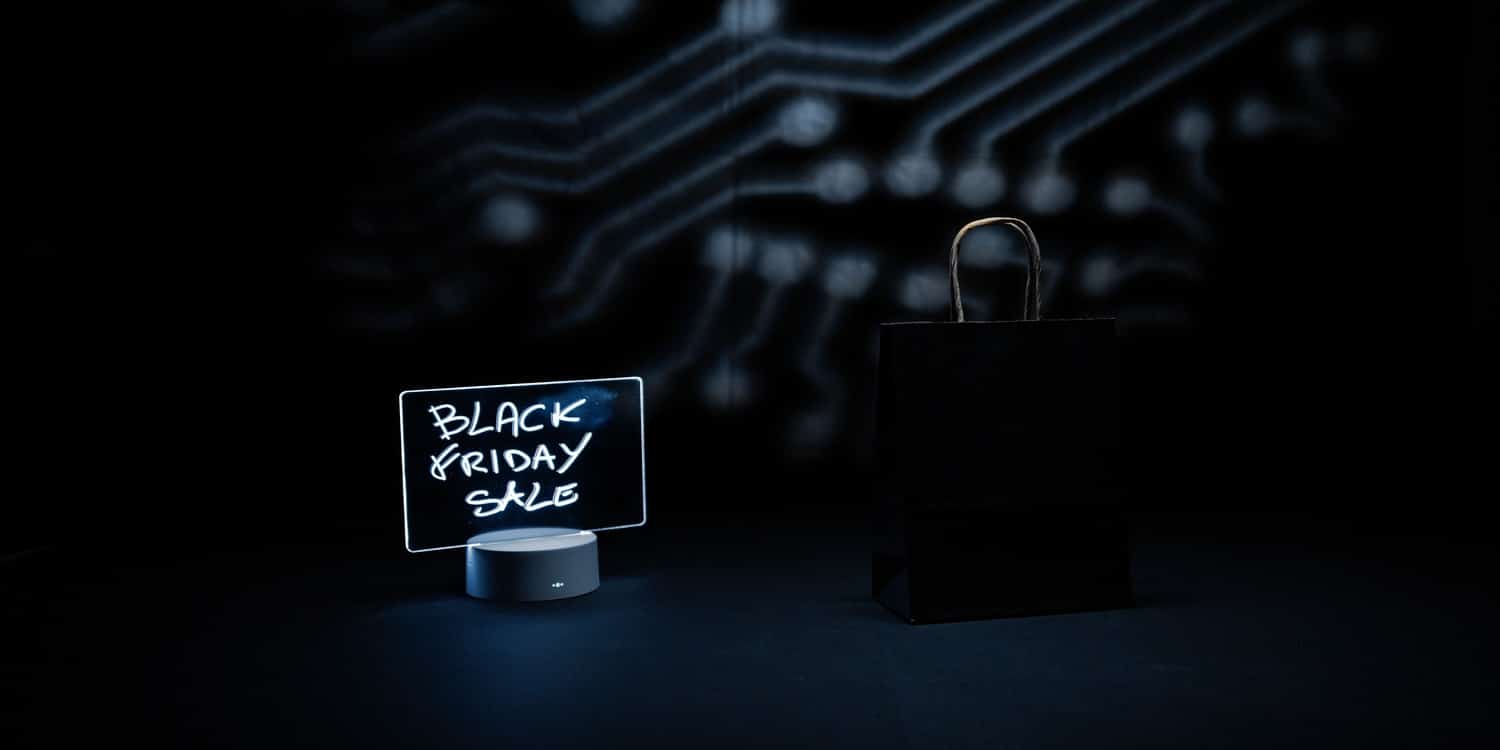 black friday sale borsa nera buio chip offerta imperdibile